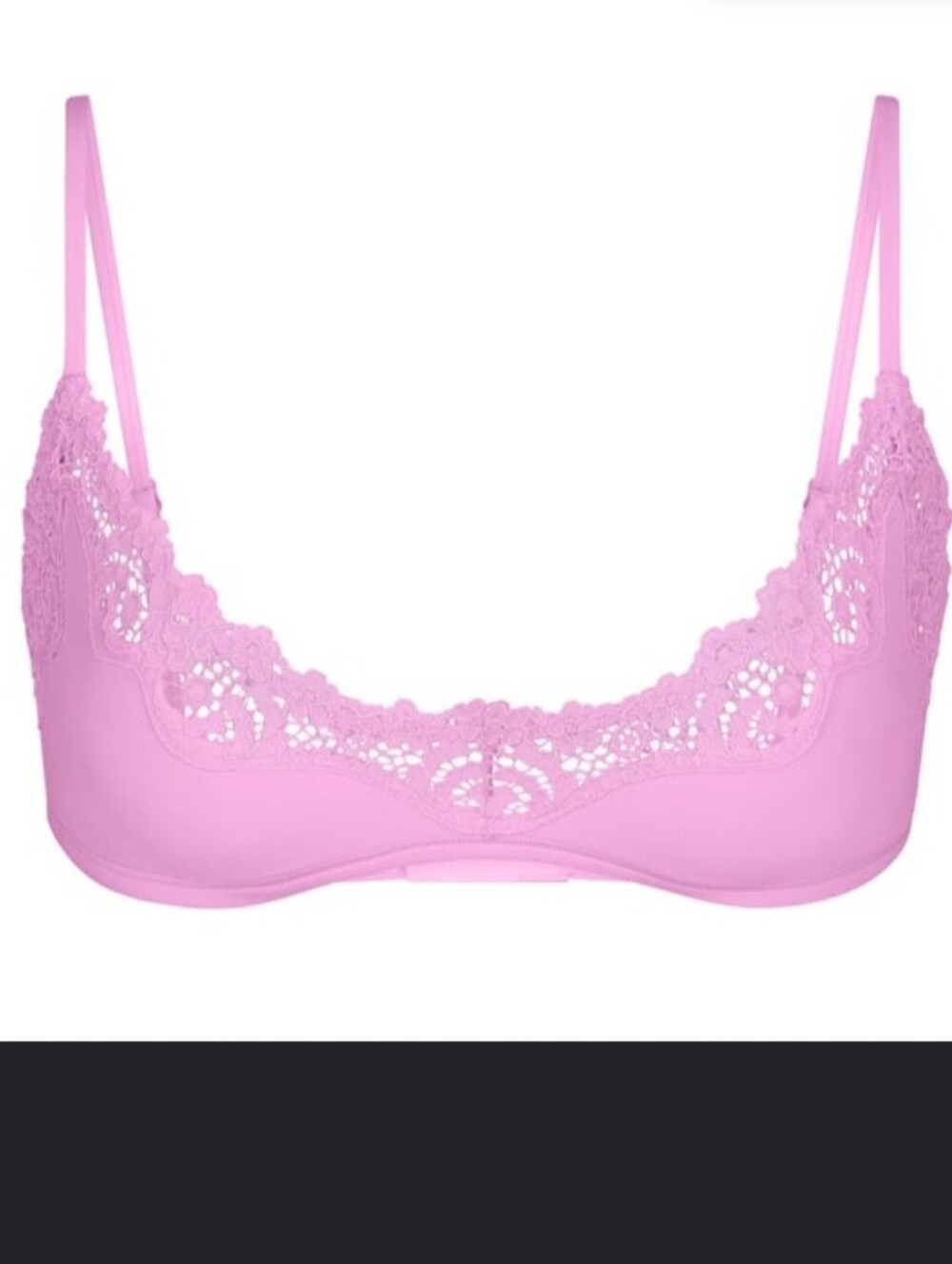 SKIMS Fits Everybody Lace Scoop Bralette In Petal